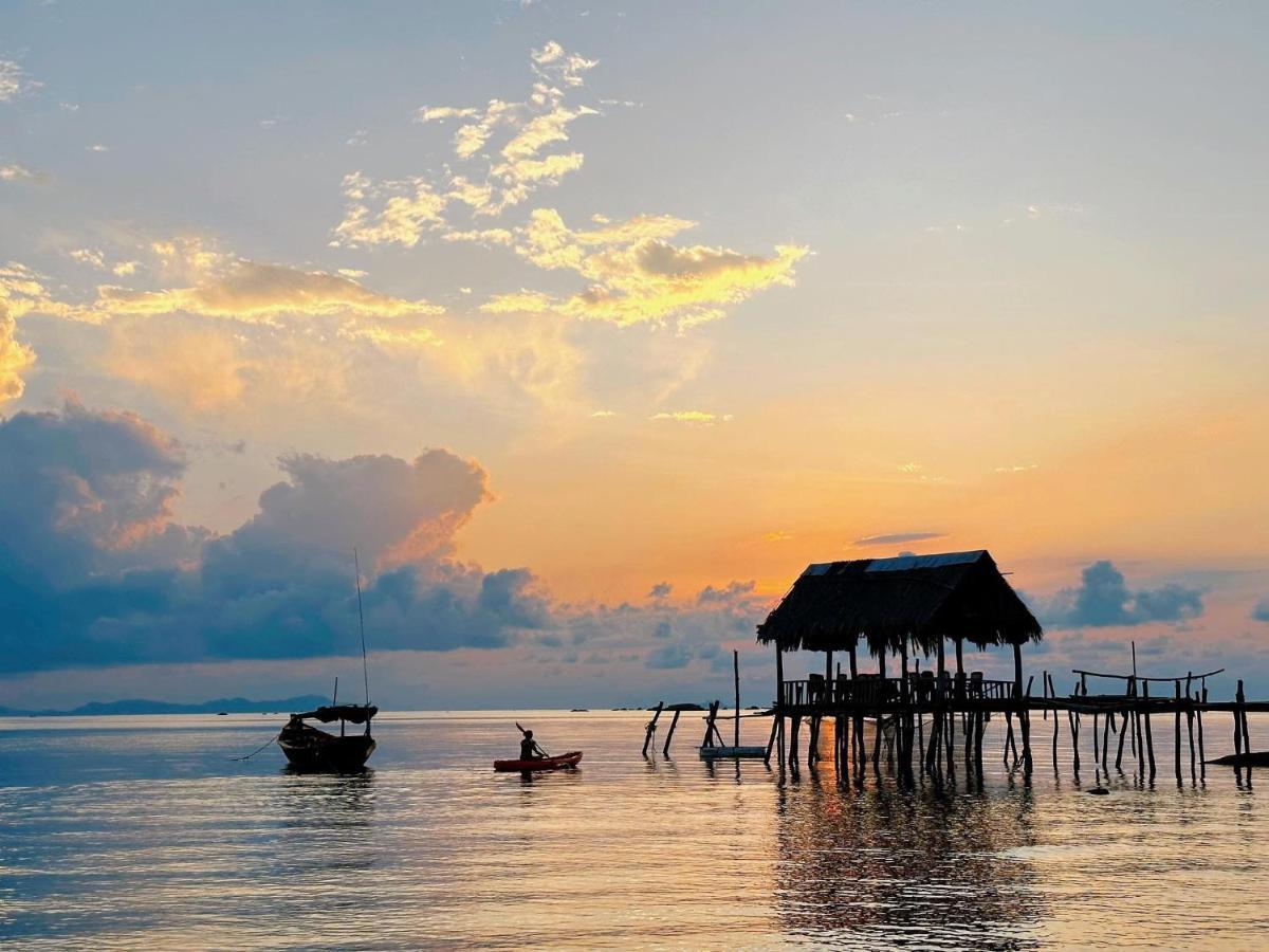 Phu Quoc Camping Bed & Breakfast エクステリア 写真